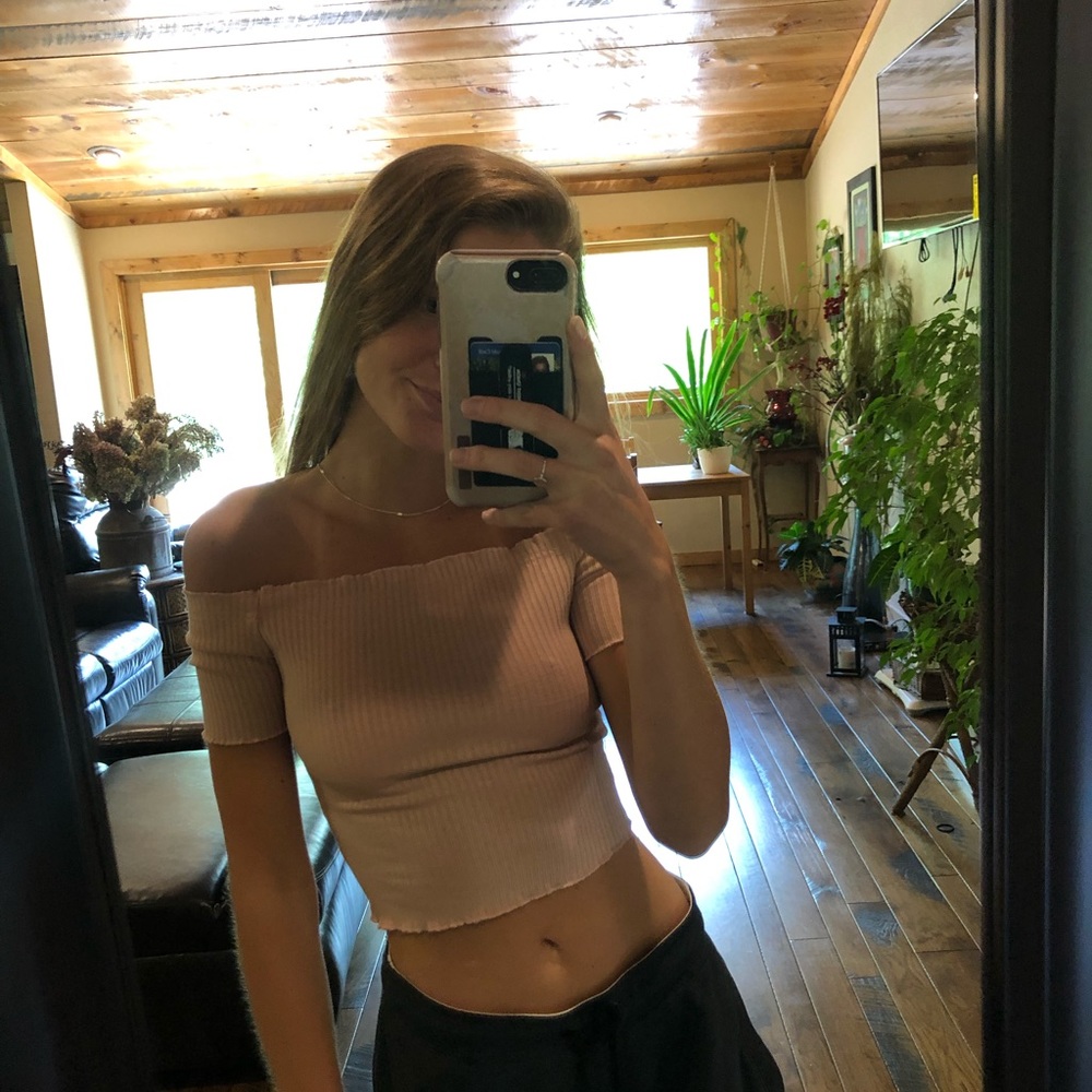 crop top
